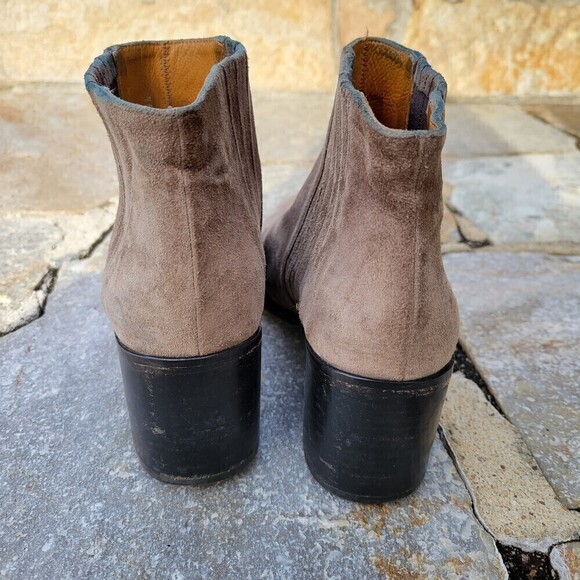 Coclico Tan Black Suede Pull On Ankle Bootie Heel Boots Size 39.5 - Picture 5 of 10